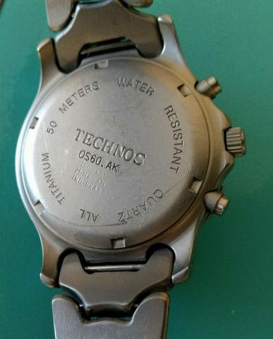Relógio Technos Chronograph Titanium - Retro - Conservadíssimo!!! - Foto 3