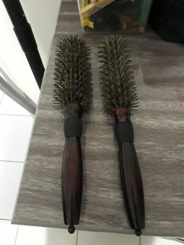 Escovas semi novas para salão - Foto 2