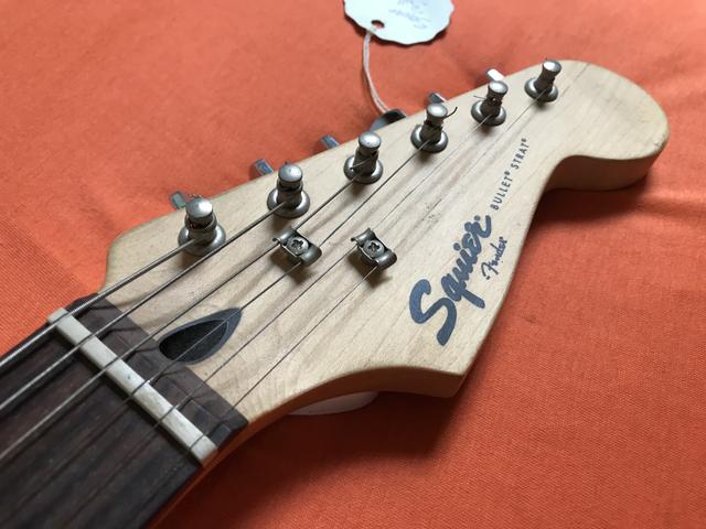 Guitarra Fender Squier Bulet - Foto 4