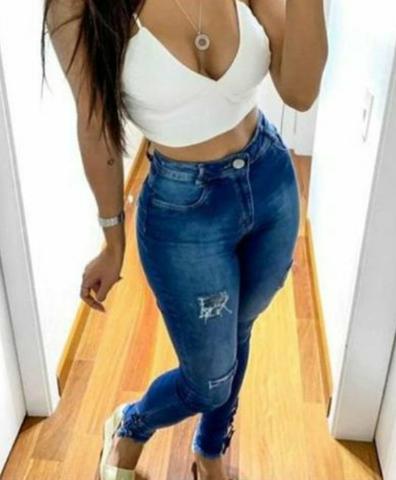 Vendo várias peças de roupas!!
