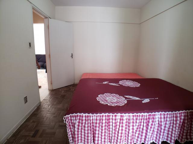 Apartamento à venda com 97m² por 400mil, 3 Dormitórios (1 suíte com sacada), Sala 2 ambien - Foto 5