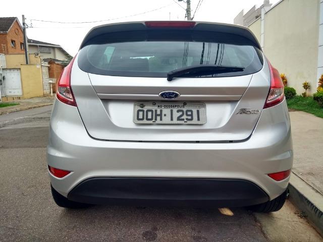 Ford Fiesta Hatch 1.5L SE Prata 2014/2014 ( 5P 111cv ) - Foto 17