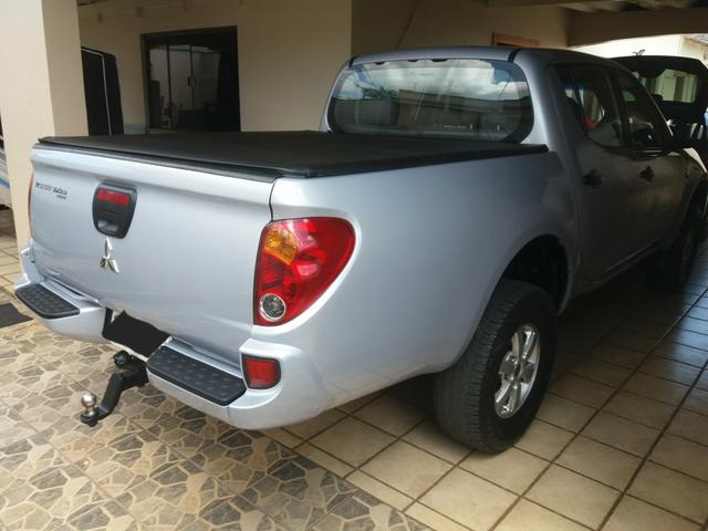 L200 Triton GLX 2012/2012 conservadíssima! Pode ser financiada! - Foto 9
