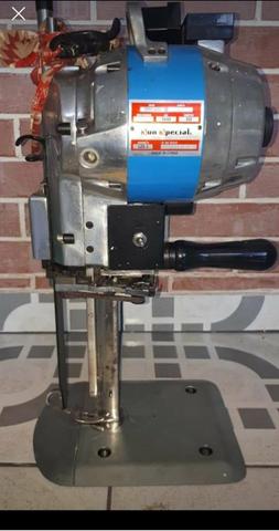 Máquina de corte