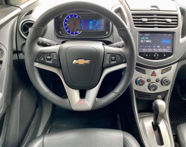 CHEVROLET TRACKER LTZ 1.8 AUTOMÁTICA - Foto 7