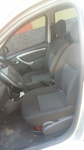 Vendo ou troco Sandero 2014 1.6 8v 61.000km - Foto 7
