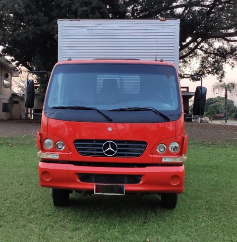 CAMINHÃO MERCEDES-BENZ ACCELO 915C ANO 2011