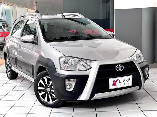 TOYOTA ETIOS 1.5 CROSS FLEX 16V 5P MECANICO