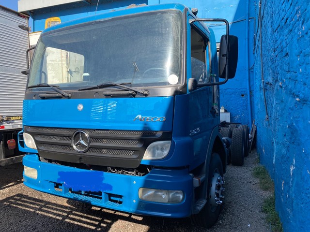 ATEGO 2425 2006