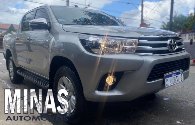 HILUX SRV CD 2.8 AT 4X4 TURBO 2017 COMPLETO