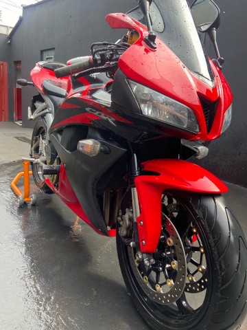 HONDA CBR 600 RR