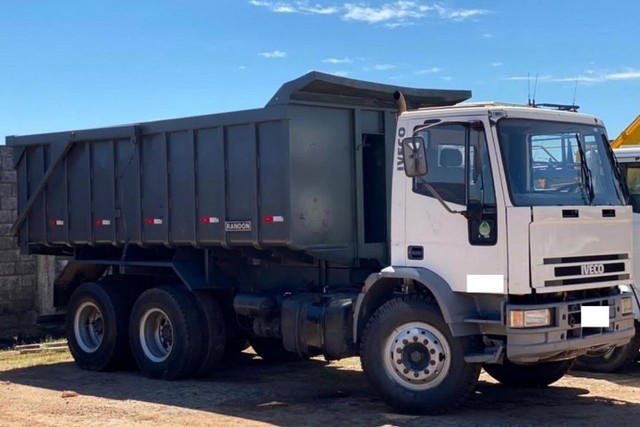 CAMINHÃO EURO CARGO 260E25N IVECO 10/11 PARCELAS VIA BOLETO