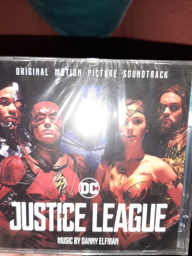 3 Cds trilha sonora filme heróis - Foto 3