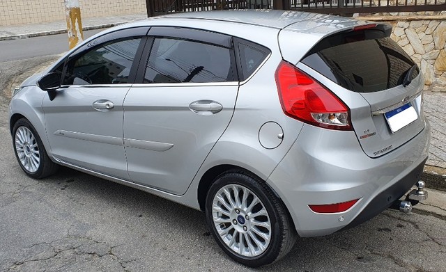 Ford New Fiesta 1.6 Titanium 2015 automático