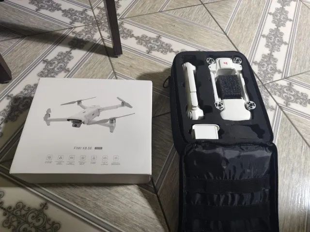 Drone Fimi X8