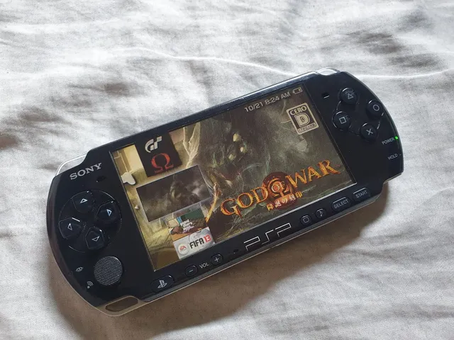 God Of War, Chains Of Olympus Sony PSP PlayStation Portable Game With  Manual