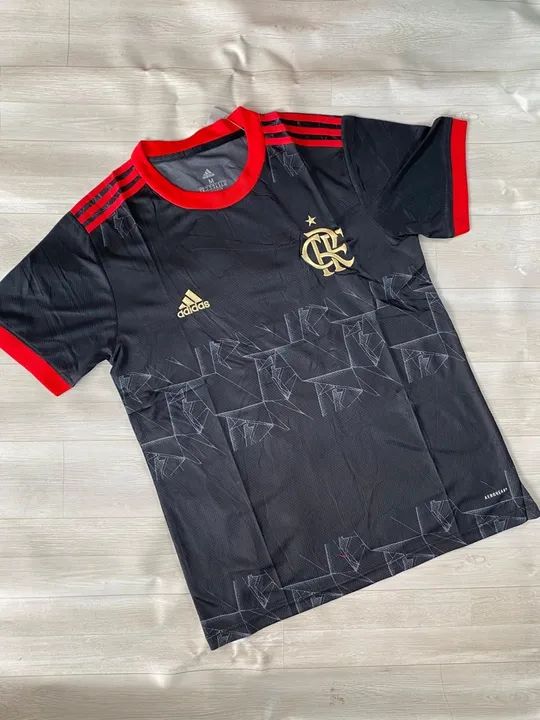 Camisa tailandesa do flamengo entre outros  - Foto 2