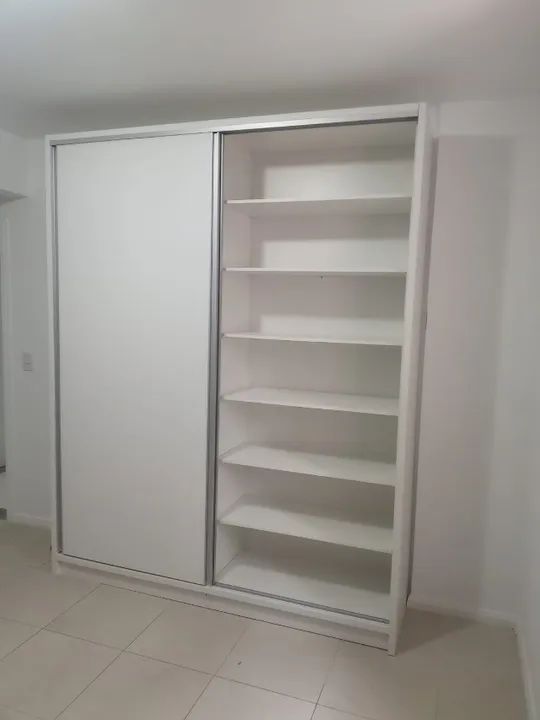 Roupeiro 2,00m de largura, com bordas engrossadas em 100% MDF - Foto 3