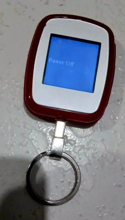 Chaveiro digital para 100  fotos, com bateria recarregável e cabo usb - Foto 3