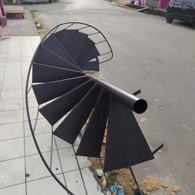 Escada caracol e retas