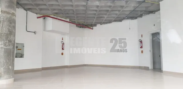 Salas Comerciais a venda no bairro Agronômica em Florianópolis.