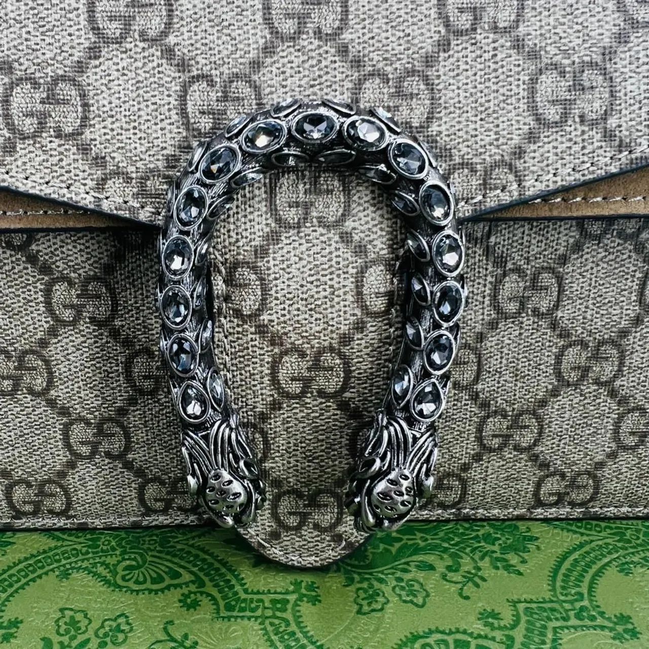 Bolsa Gucci Dionysus Cravejada  - Foto 2