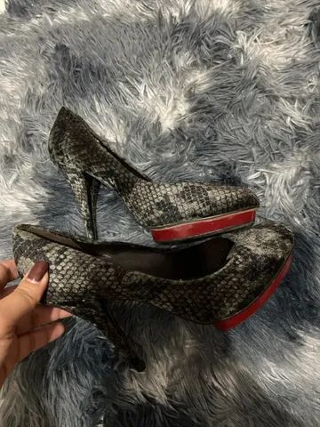 Scarpin pele de cobra  - Foto 3