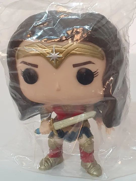 Boneco Funko Pop Wonder Woman mulher maravilha  - Foto 5