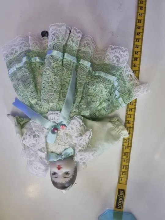 Boneca de Porcelana - Vestido Verde - Usada - Antigo - Foto 5