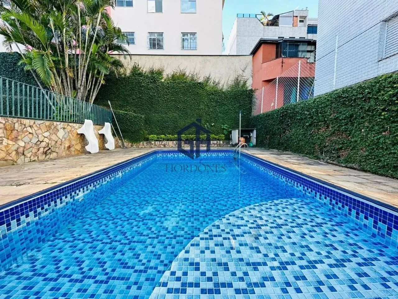Casa Dona Clara 4 quartos Piscina 6 Vagas - Foto 5