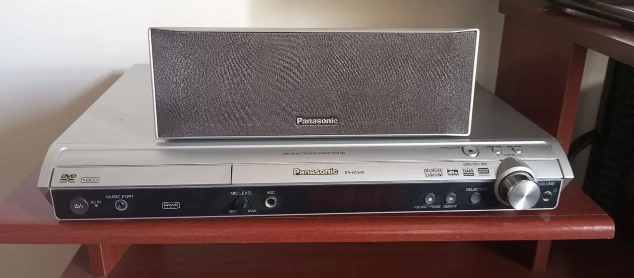 Home Theater PANASONIC SA HT540