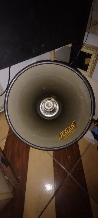 Alto-falante de 12 polegadas Sedan