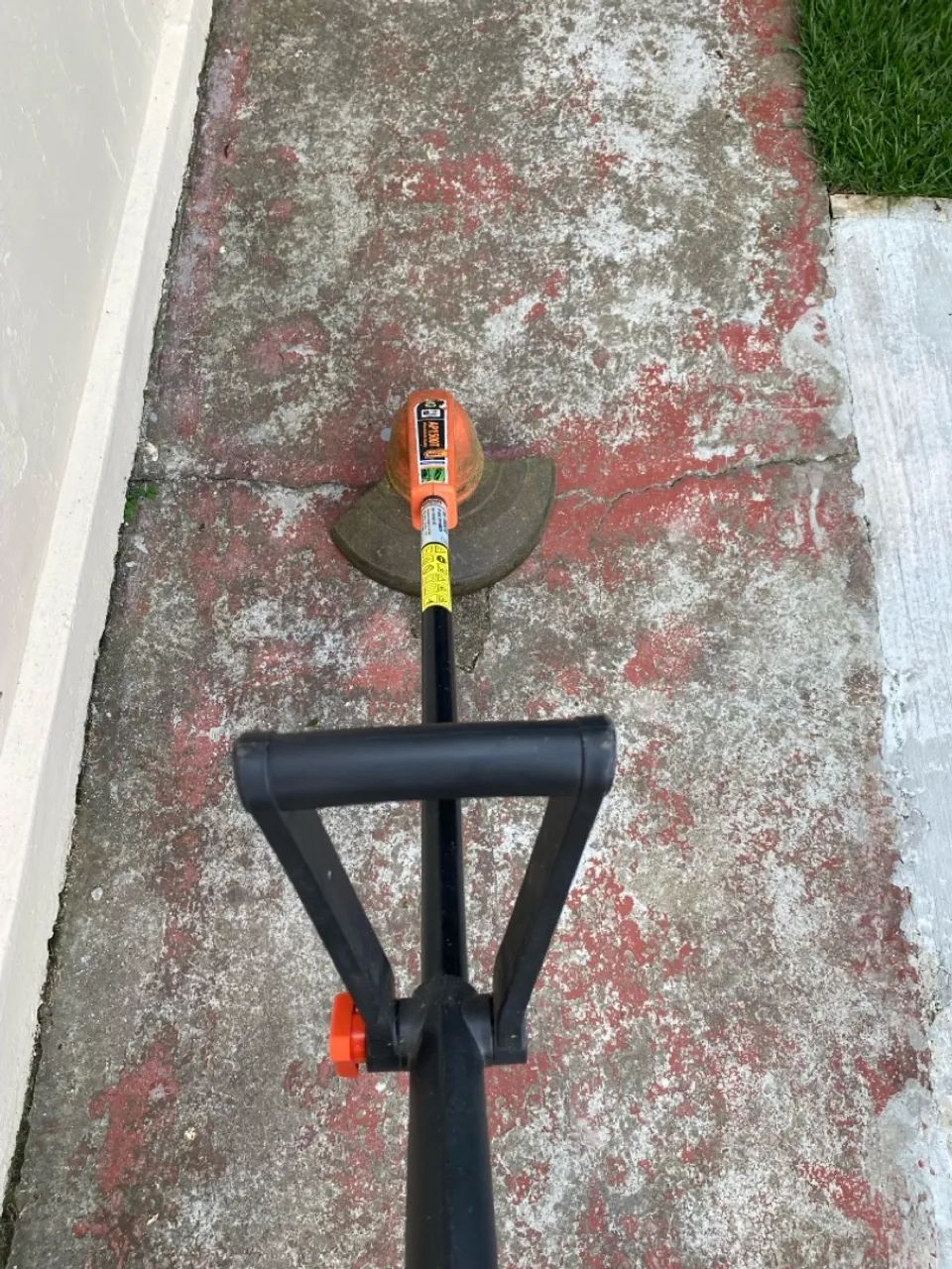 Roçadeira Elétrica - Usada - Foto 3