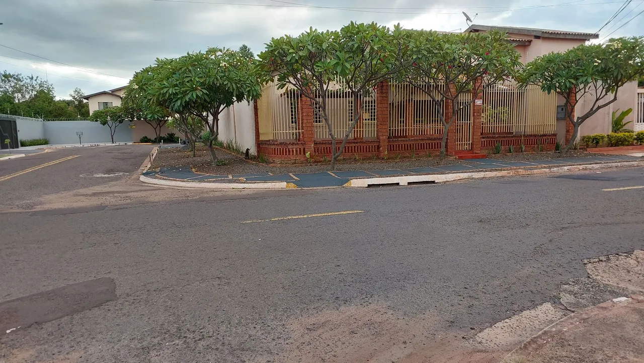 Bairro Tiradentes : comercial residêncial