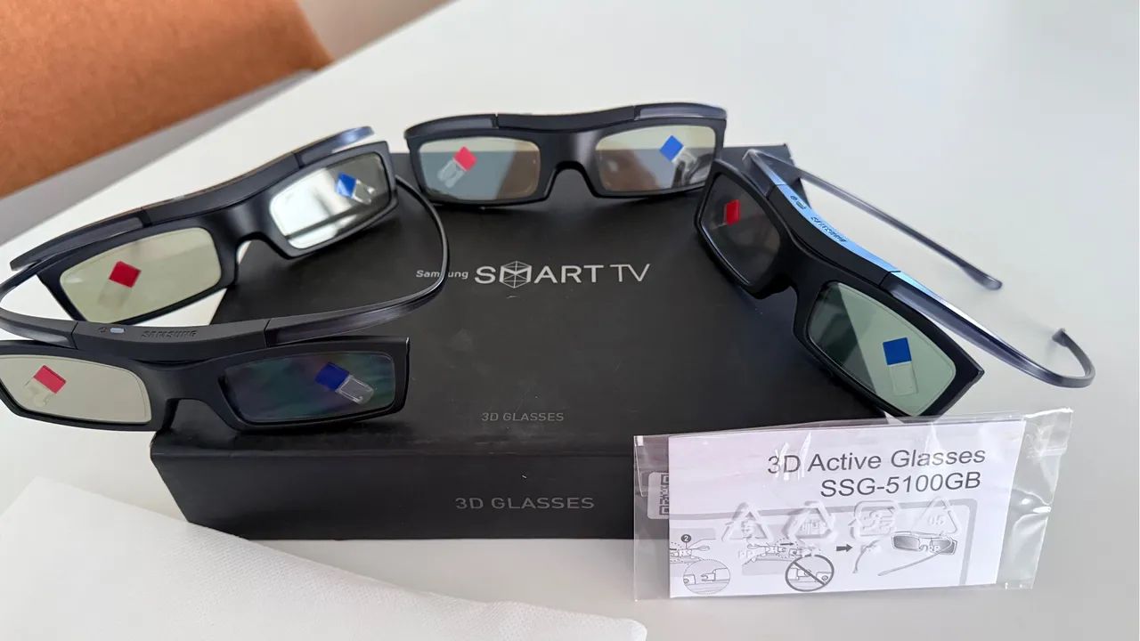 Óculos 3D Ativo Samsung SSG-5100GB - Kit com 4 unidades, lacrados e com bateria - Foto 3