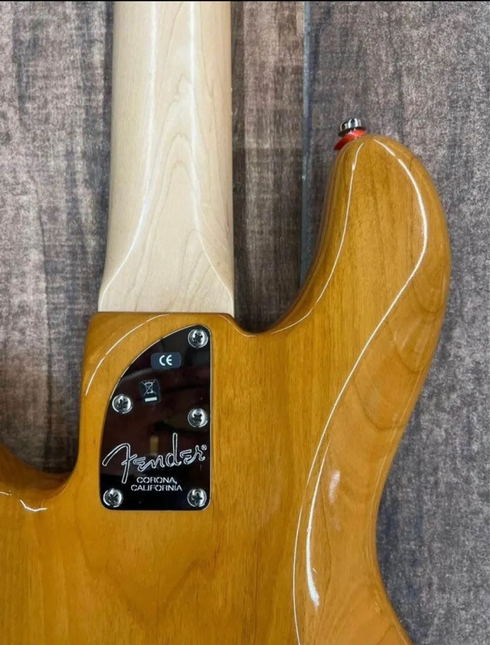 Fender Jazz Bass American Deluxe V - Foto 2