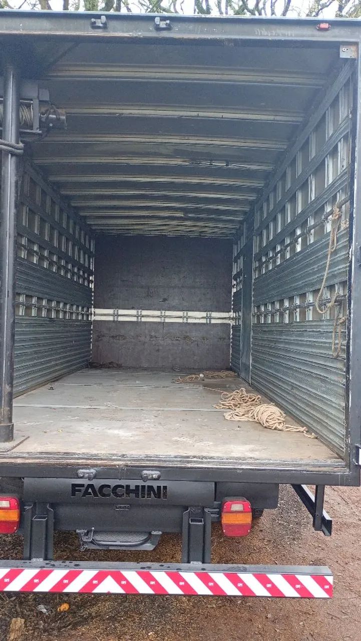 CARGO 816 S ANO 16 COMPLETO IMPECAVEL SO ANDAR - Foto 6