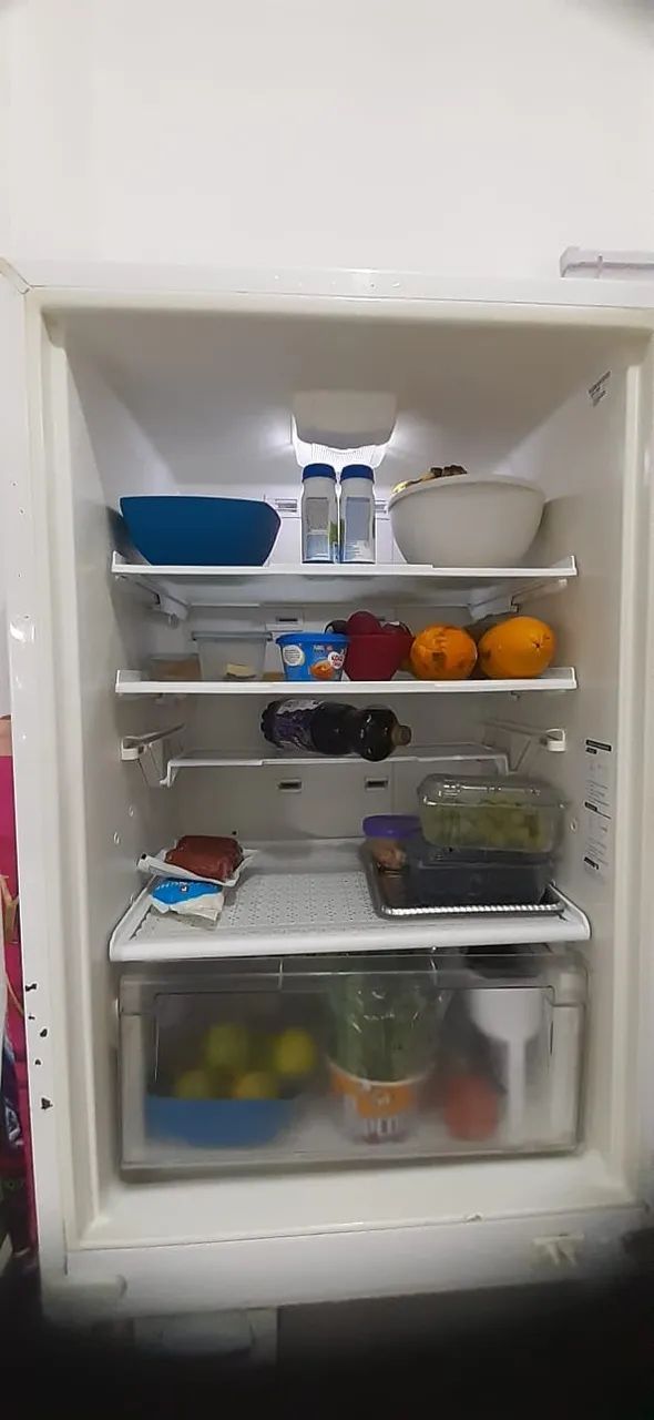 GELADEIRA BRASTEMP INVERSE 420 LTS - LEIA COM ATENÇÃO - Foto 3