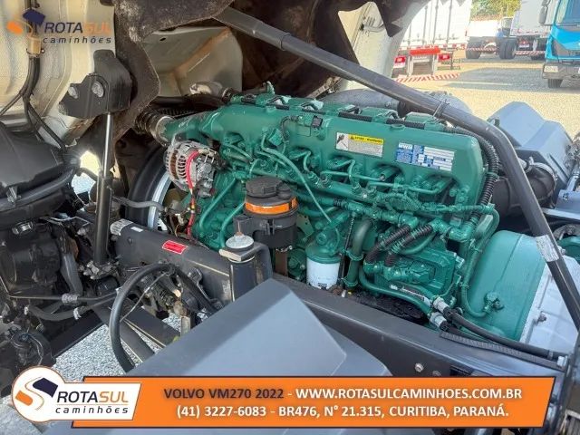 VOLVO VM 270 2022 BAÚ 8,50M - Foto 11