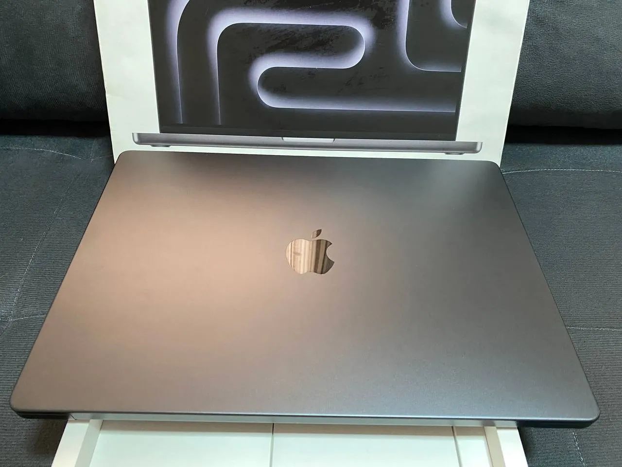 MacBook Pro M4 Pro 16.2 - Foto 3