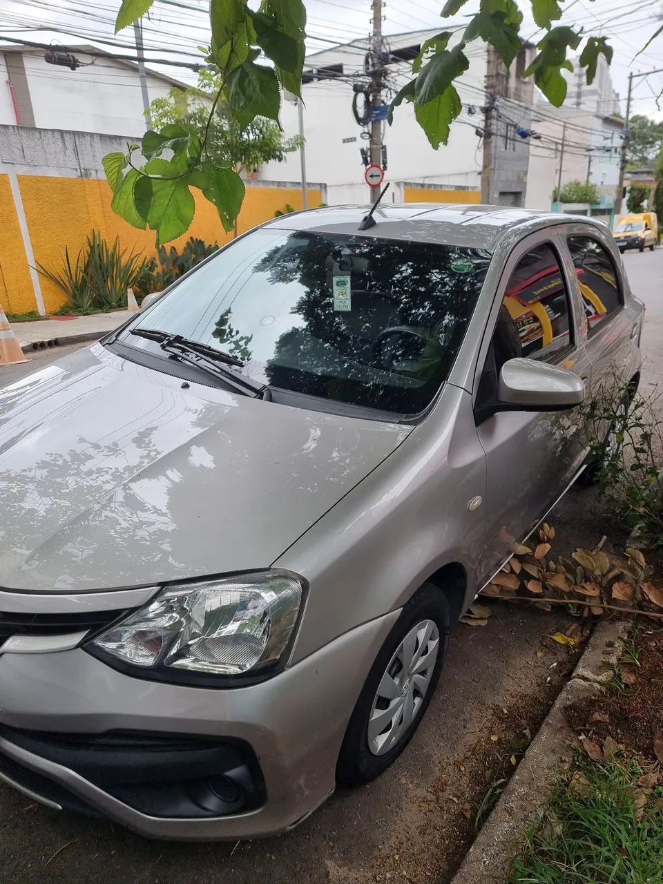 Etios 2018 - muito conservado e baixo KM - Foto 4