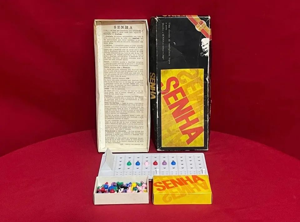 Brinquedo Jogo de Tabuleiro Senha Antigo
