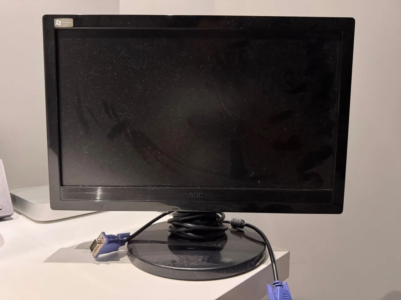 Monitor AOC 16? entrada VGA
