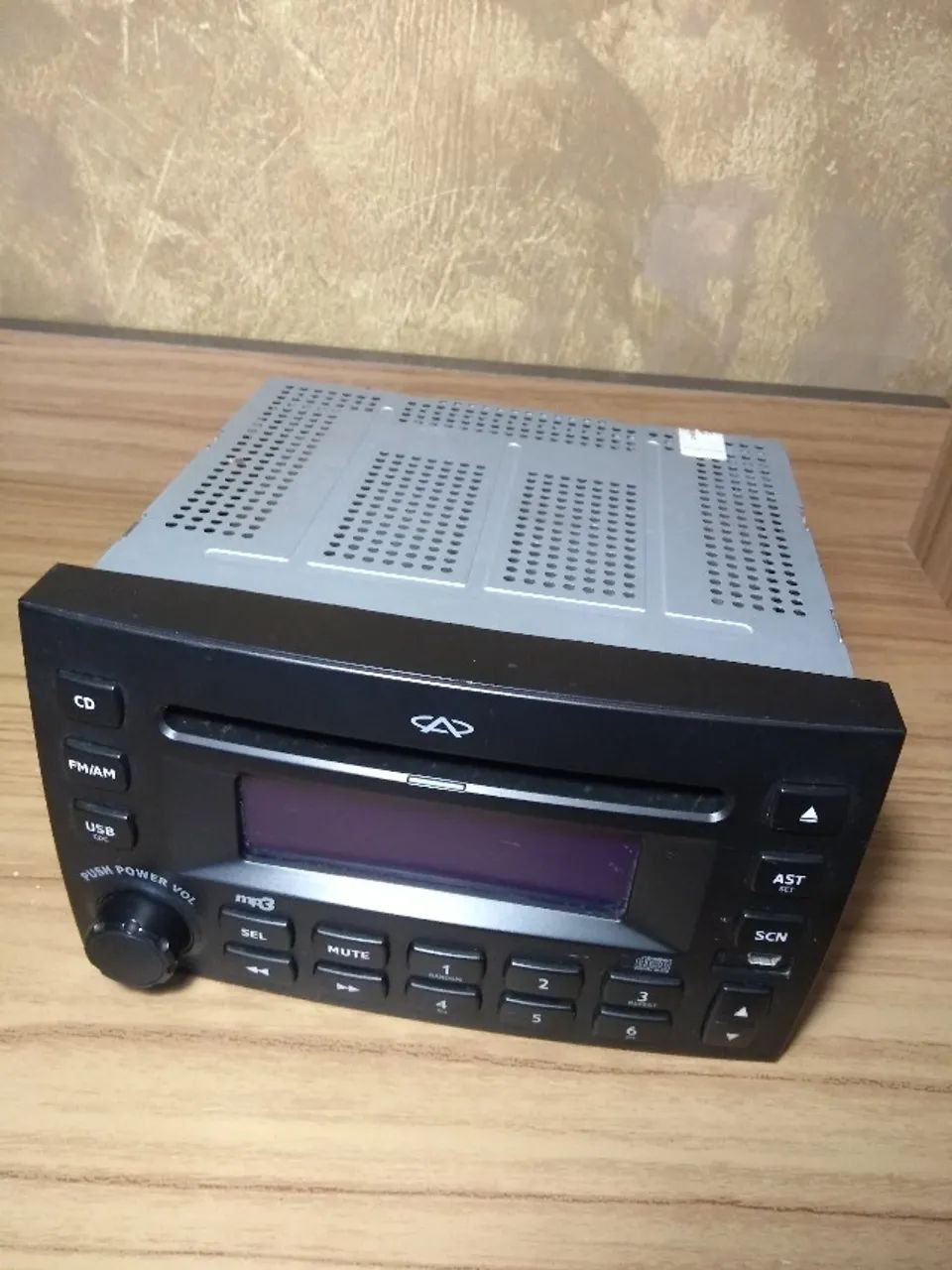 Rádio Original Chery Tiggo 2009-2013 - Usado em Estado de Novo