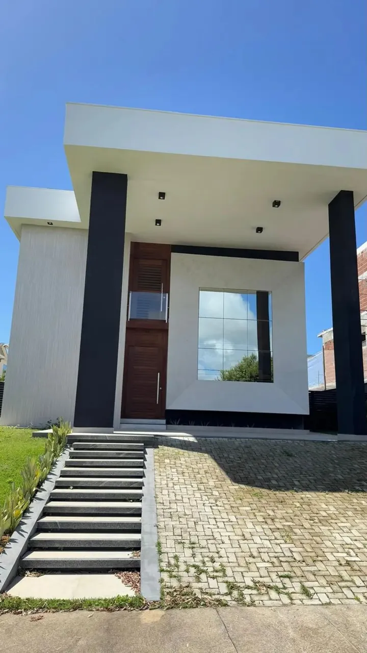 Sobrado para aluguel e venda tem 250 metros quadrados com 4 quartos