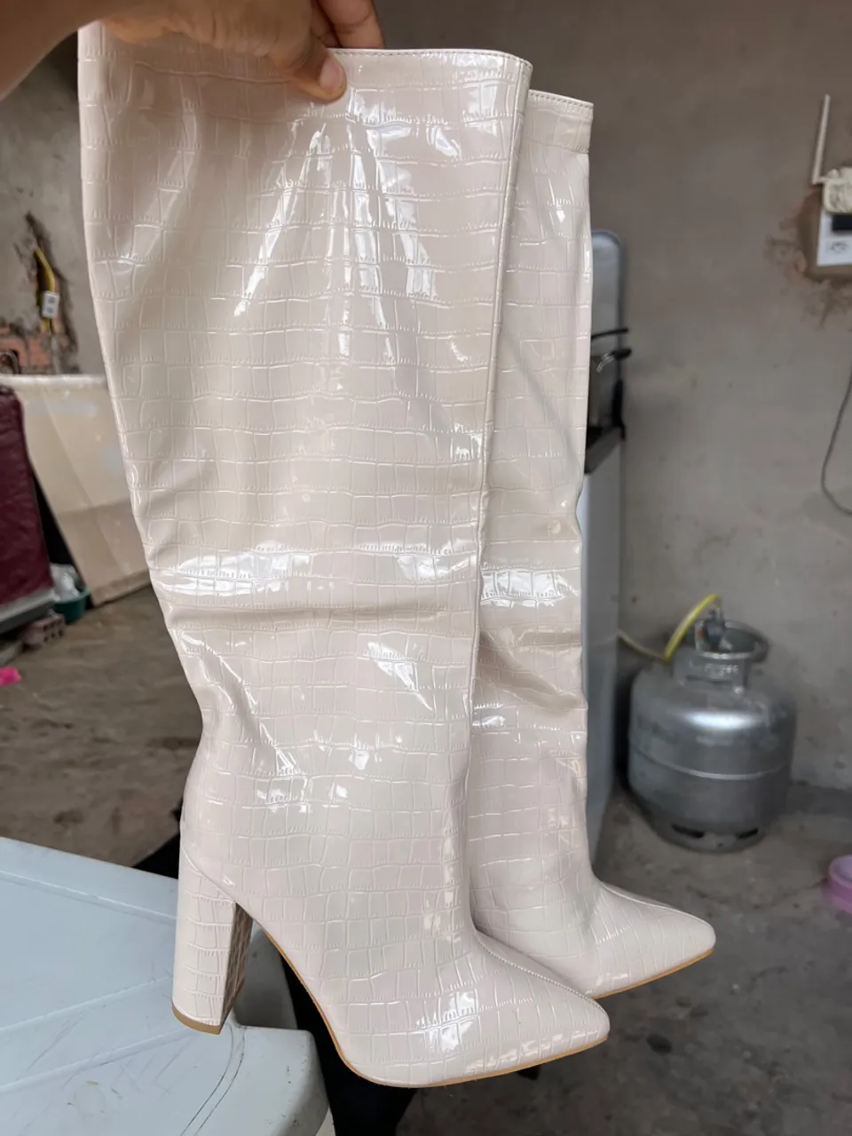 Botas Femininas Cano Alto Bege Croco