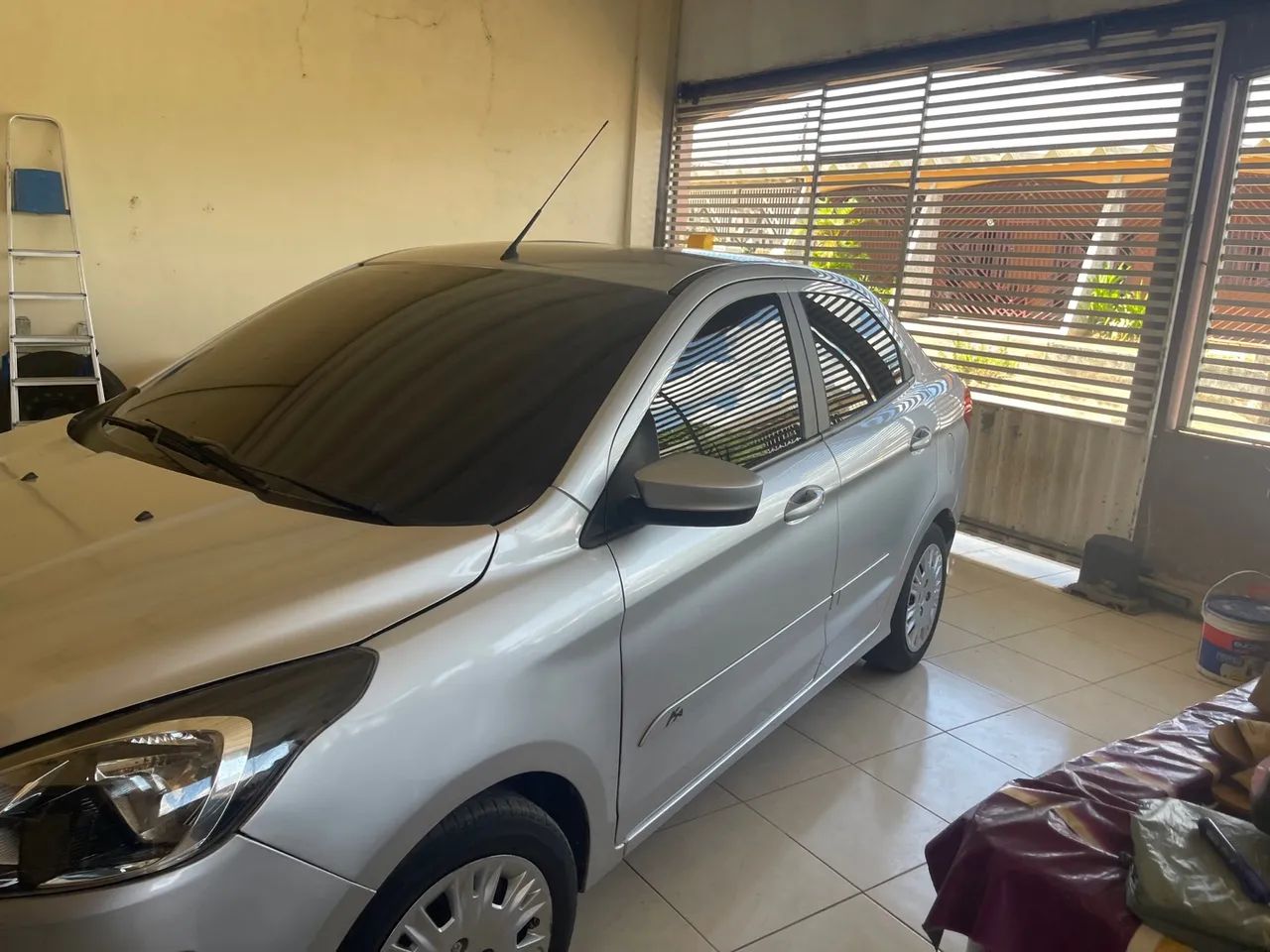 Vende se Ford k sedan  - Foto 2