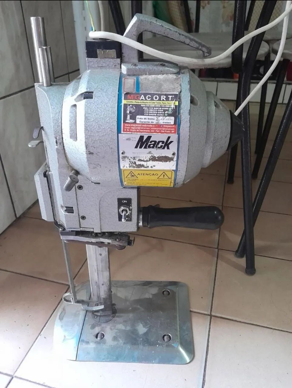 Vendo Máquina de Corte de Tecido Industrial Mac de 8polegadas - Foto 2