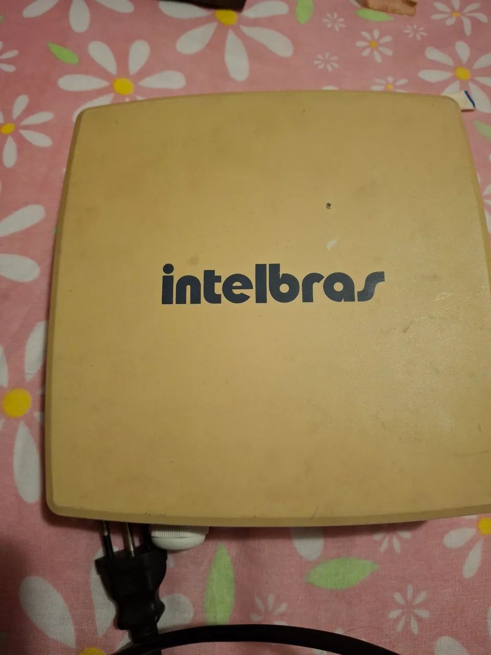 Roteador Intelbras APC 2M-1464312628119681121