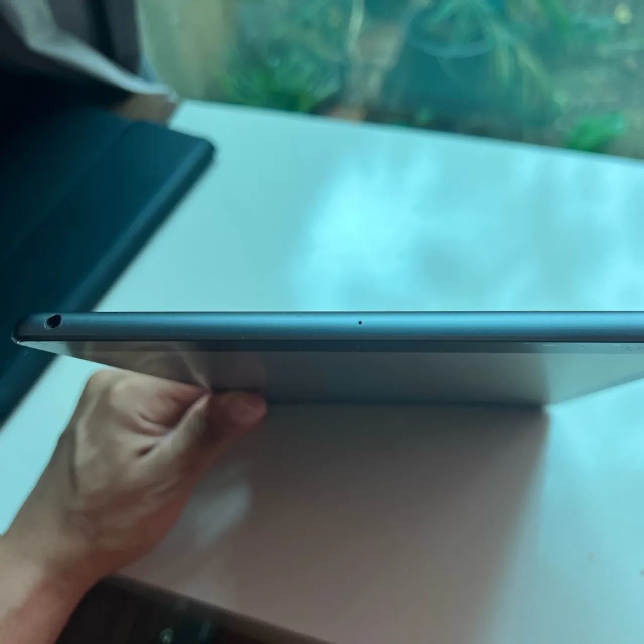iPad Cinza 8 com caneta e Capa Protetora - Foto 2